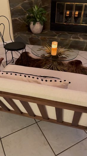 563K views · 10K reactions | Para los que preguntaron sobre mi estilo de decoración #decoracion #hogar #interiores #antiguedades | Alvin Burgos | Facebook