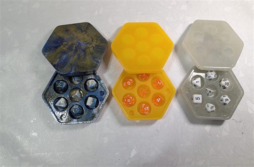 Custom D20 Dice Storage Box - Dungeons and Dragons Gamers & Collectors - Etsy
