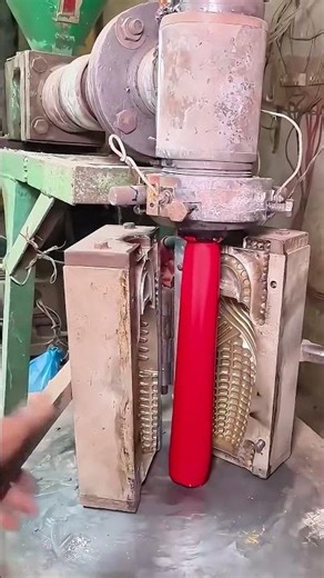 ブロー成形：多様な形状へ