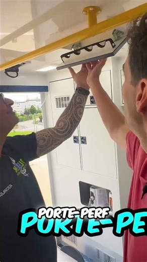 Medical equipment in the ambulance 🚑