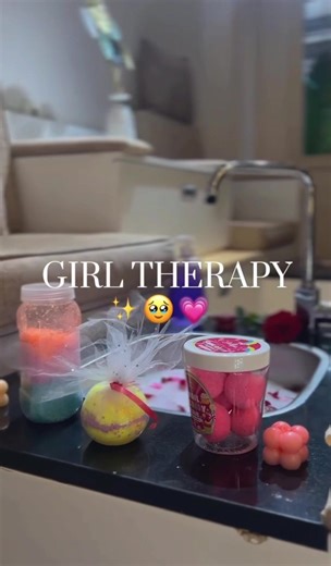 💞 The best #Therapy ever 💞 full care••full glow ✨🌸 #chez_ayaabdou💅🏻👑 #fypシ #nails #nailsalon