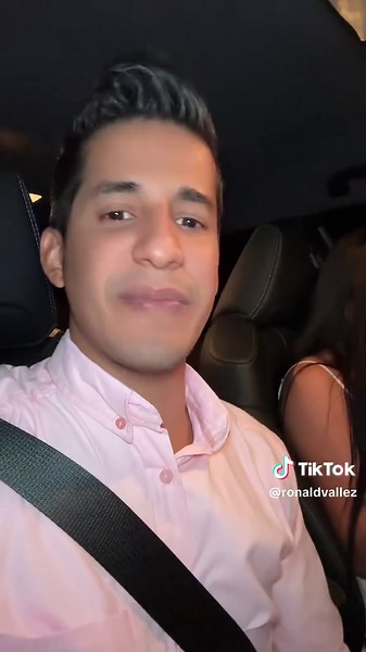 Me tienen confundido 😞 @Andrea Linarez @Isandrep @lahijalindaoficial | isandrep