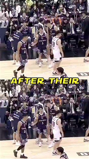 Kai Soto dunks after Kawamura's assist