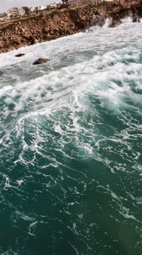Chasing waves with fast drone flight