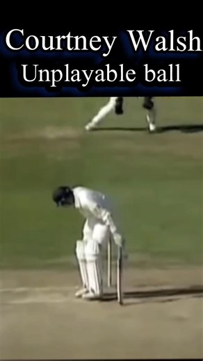 Courtney Walsh clean bowls Michael Atherton #cricket #yt #cricketlover