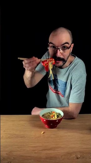 Soupe de nouilles chinoises aux légumes
