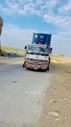 #pakistanitruck #pakistan #keepontruckin #trucks #truckinglife #trucking #truckerlife #truckers #reelsforyou #foryou #foryoureels #reelsfbpage #reelsoftheday | PK Trucks
