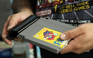Old school retro games have new life and are making a comeback - Cronkite News