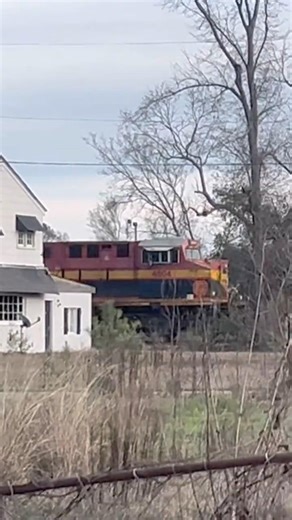 KCS leading CSX manifest/intermordal