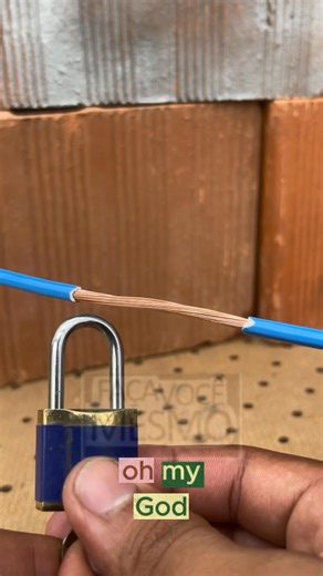 The padlock trick electricians actually use on power cords Simple fix, real control #ElectricianTips #CordHack #SmartSolution | Creative Tips