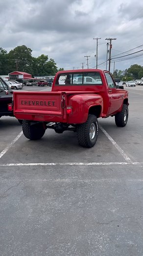 363 reactions · 19 shares | Restored classic square bodys that you just don’t find #squarebody #chevy #k #trucks #chevrolet #squarebodynation #chevytrucks #x #squarebodychevy #gmc #blazer #nation #silverado #s #squarebodysyndicate #truck #chevytruck #talk #classictruck #crew #club #liftedtrucks #chevyc #patina #trucksofinstagram #classic #v #offroad #lsswap | Davis Auto Sales | Facebook