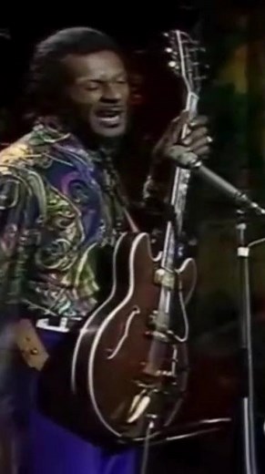 Chuck Berry Had the Stage SHAKING 🎸 #rocknroll #performance #shorts