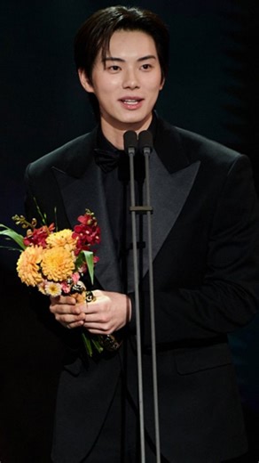 Lee Chaemin | 이채민 on Instagram: "Lee Chae Min received the New Actor Award at the 2025 MBC Drama Awards. - #leechaemin #이채민"