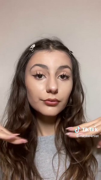 Vegan Eyelashes Tutorial👀💄#beautytips #artisticmakeup #makeuptutorial #makeuphacks