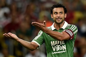 5 forgotten footballers you wouldn't believe are still playing in South America