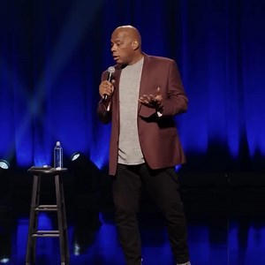 Winner of "Last Comic Standing" season 3 - The Best of the Best- Alonzo Bodden is finally coming to the Pittsburgh Improv! Don't miss your chance to see this rock star comic LIVE and in person April 18 - 19! #comedy #pittsburgh #pghcomedy #lastcomicstanding | Pittsburgh Improv