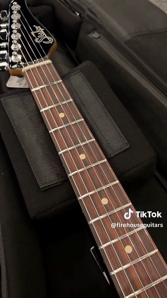 Suhr Modern Plus FB HSH Electric Guitar🎸🐯 Born to perform, this guitar boasts a roasted maple neck, sleek elliptical profile, and a balanced asymmetrical body that will have you rocking in style. The flame maple top adds a touch of elegance, while the proprietary Suhr locking tuners and Gotoh 510 tremolo ensure superior tuning stability. Featuring Suhr SSH Bridge, SSV Neck humbuckers, and a V60LP Middle single coil, this masterpiece delivers a powerhouse of tone with Alnico 5