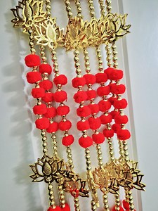 Lotus Pom Pom Garland: Diwali Decor, Temple Hangings - Etsy UK