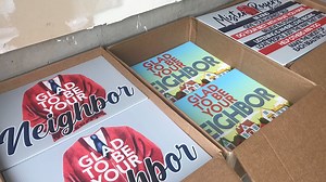 'Glad to be your neighbor': Friends create signs inspired by Mr. Rogers' words of wisdom