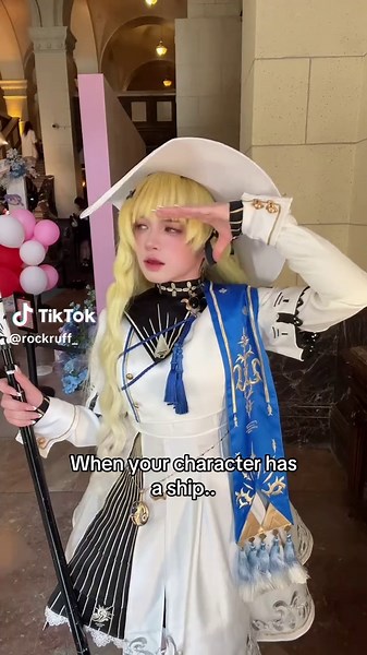 Phoebe Celebrates WuWa's Anniversary with Cosplay