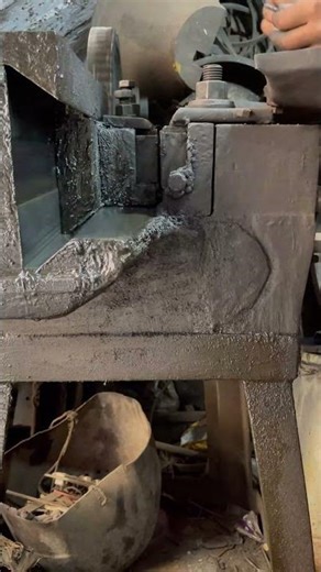 How Screws Are Manufactured 🔩 Fast & Satisfying #screwmaking #short