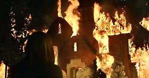 'Little Fires Everywhere' Episode 1 sees strong mother-daughter conflicts going up in flames