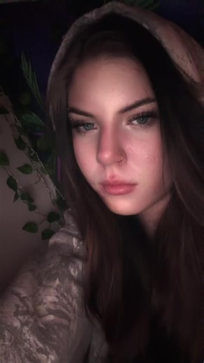 Kaydence✝️🥎🍃🍻 (@kaykaywrig)’s videos with Hanging on Hope - buffalotrafficjam