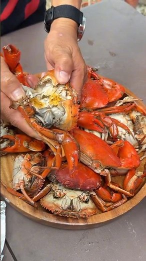 ANCIENT Mud Cooking SECRET: Whole Crabs Buried ALIVE & Cooked in Earth! 🦀 | PRIMITIVE Cooking Method