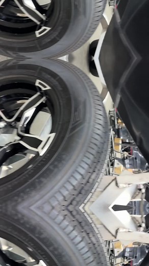 Move a little faster? Those are words you’ll never hear in an Xpress X19 Pro! @Xpressboats