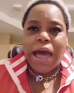 Nach einem Schlaganfall spricht die Londonerin Althia Bryden (58​) mit einem italienischen Akzent. Es könnte sich dabei um das Fremdsprachen-Akzent-Syndrom handeln. 🗣️ | 20 Minuten