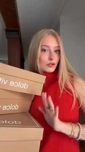 Our biggest sale of the year is here! Enjoy 30% Off Sitewide on your favorite styles. | Dolce Vita