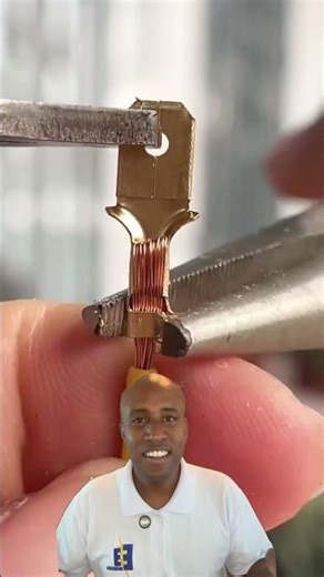 How to Crimp a Spade Connector onto Flexible Cable (Are You Doing It Right?)