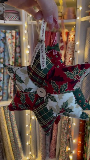 Knit & Stitch Club Christmas Sewing Tutorial