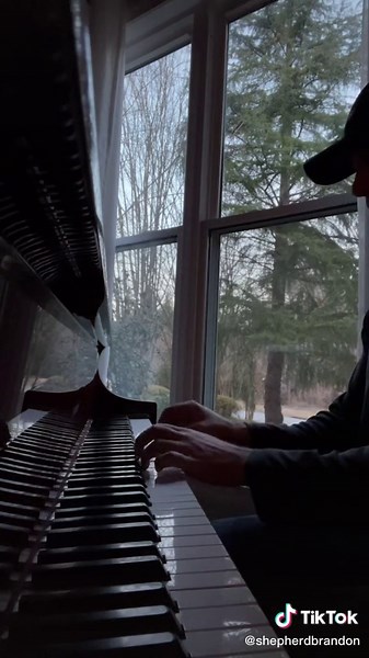New home - Austin Farwell #piano | new home