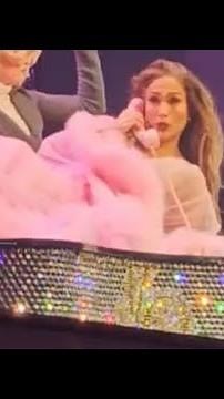 Jennifer Lopez “Love Dont Cost a Thing” @ Colosseum Theater at Caesars Palace - 01/03/26