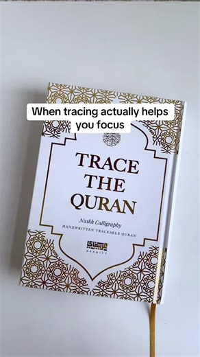 Trace The Quran — a traceable script that helps you feel comfortable with Arabic text #TraceTheQuran #QuranReading #IslamicBooks #quranengagement #readqurandaily