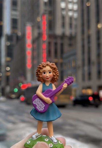 Exploring NYC with Little Laurie and Tonie