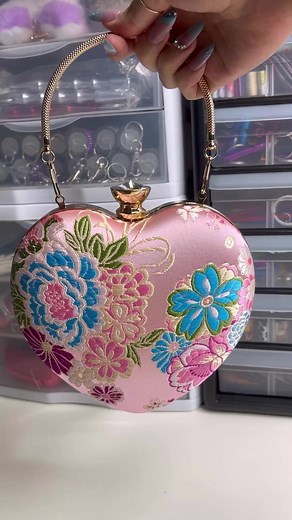 37K views · 1K reactions | Floral heart handbag  #selfdefense #selfdefensekeychain #selfdefenseforwomen #safetytips #SafetyFirst #satisfyingvideo #satisfying #asmrsounds #asmrvideo #satisfyingasmr #oddlysatisfying #relaxingvideos #anxietyrelief #fyp #viralreels #asmr #trendingreels #onlineshopping #shoppingaddict | Defense Queens Keychains | Facebook