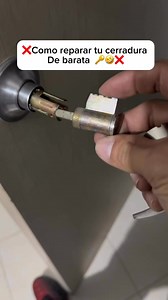 19K views · 93 reactions | Increíble, así, puedes reparar tu cerradura ❌…….. Incredible, that way, you can repair your lock ❌...... #tips #ideas #tricks #hack | Cerrajeros Master Locks | Facebook
