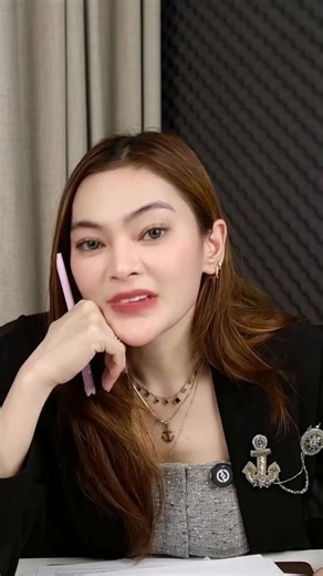 Sejak ada yang bilang ingin "menertibkan pengamat", narasi komunikator istana serempak bahas konspirasi George Soros, Elite Global, Deep State.Tapi ga ada yg bahas substansi poin-poin kritikannya.Kenapa seolah pingin "killing the messenger" instead of "debunk the substance"?