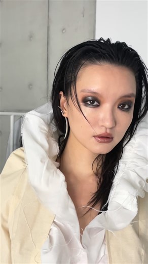Carly Lim • makeup artist Sydney on Instagram: "@nta__________ @kultaustralia 🤍❤️‍🔥 my December muse Beauty bts for @madelyn_nichols_ lookbook with @annethupham @the.longtruong 🤍🩶🤍🩶 Key beauty items @isamayabeauty Face Glaze, Sculpting Stick (willow) Lip combo: Liberica pencils all over and buffed out with Metal Lip Balm Bronzite patted on top and Liplacq Metal for extra glimmer #isamayabeauty #meccabeautyjunkie @carlylim_makeup #xyzbcafypシ"