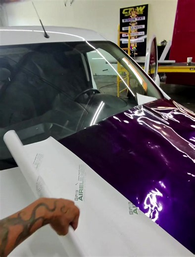How to Wrap a Hood: Step-by-Step Vinyl Car Hood Wrap