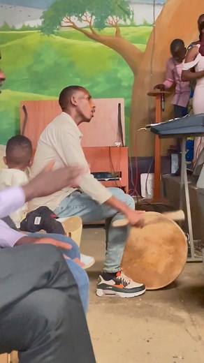 Icyo Bita Kubaho Ufite mwuka wera muri wowe umuriro waba ubari utaba uhari Turaramya tugahimbaza Imana icyangombwa numutima wakiriye Imana🙏 | Nshize Pro Music