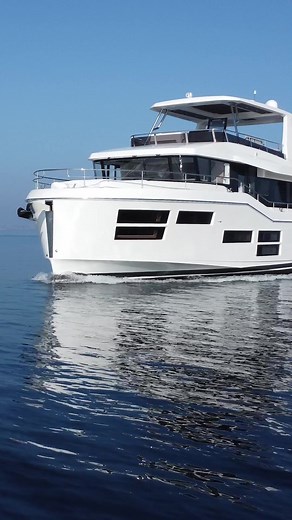 Grand Trawler 62: Northern European Tour 🌍 Don’t miss out on a tour of our flagship Trawler in the company of our BENETEAU experts. A delightful blend of luxury and comfort. Enjoy magnificent long-distance cruises on this fabulous passagemaker. | BENETEAU