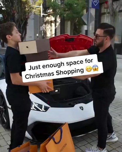 Where else are you supposed to put your gifts when you have a lambo?? #christmasshopping #christmas #gifts #fyp #winterbreak #lamborghini #supercar