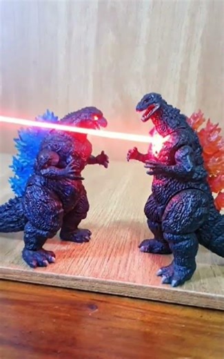 gojira vs red godzilla #kaiju #godzilla