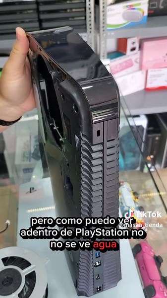 PlayStation 5 mojada: ¿Qué hacer si se moja?