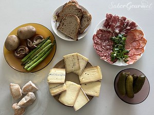 Las mejores recetas para hacer raclette en casa - SaborGourmet.com
