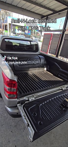 Instalación de Roll-N-Lock en L200 Sportero