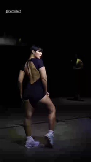 Designed for women who train hard and love to stand out. Unique. Colorful. Built to move with you. ✨